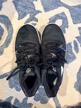Nike Black and White Kyrie 5 Basketball Sneakers